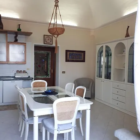 Il Granello Di Sabbia 4* جنوى